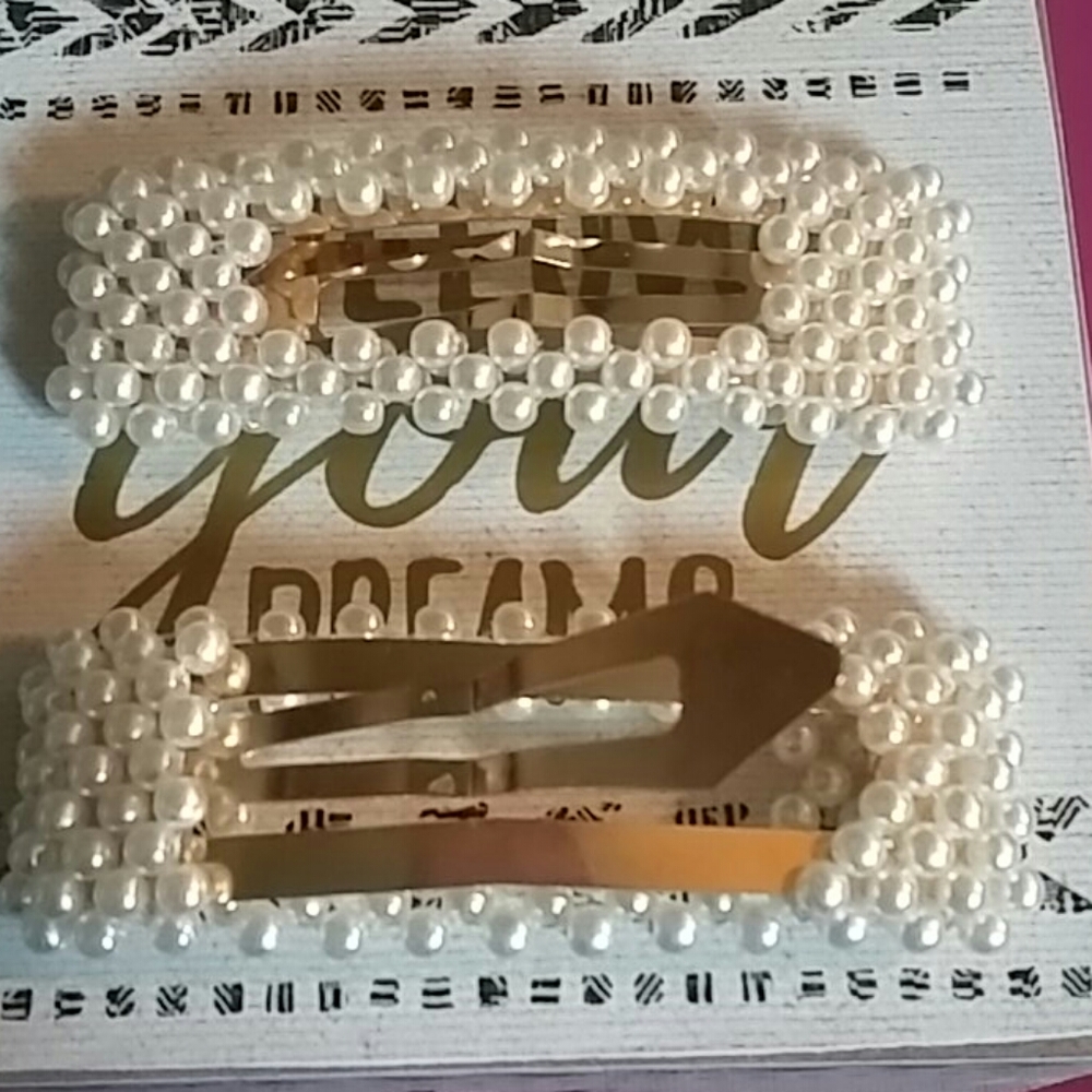 ❤2pc Hair Clips
